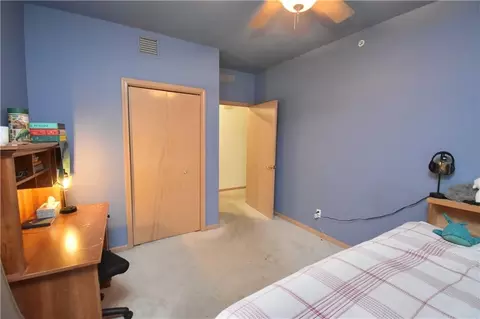 Bedroom - 17800 E Bolger Rd #101, Independence, MO 64055 photo 4 of 4