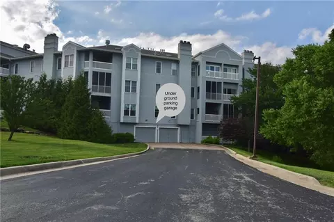 Exterior - 17800 E Bolger Rd #101, Independence, MO 64055 photo 7 of 7