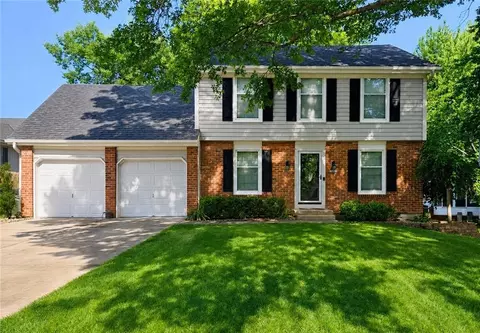 7249 Park St, Shawnee, KS 66216