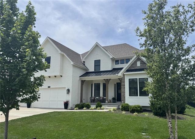 14798 S Parkhill St, Olathe, KS 66061