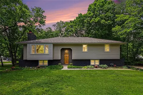 15818 Salem Rd, Excelsior Springs, MO 64024