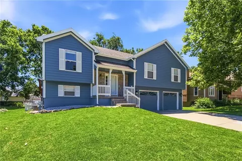 7903 E 161st St, Belton, MO 64012