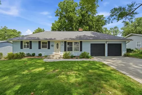 13218 W 96th St, Lenexa, KS 66215