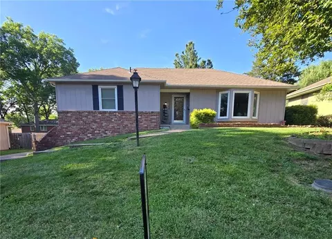 11308 E 62nd St, Raytown, MO 64133