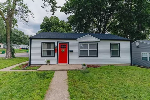 5034 Ottawa St, Kansas City, KS 66106