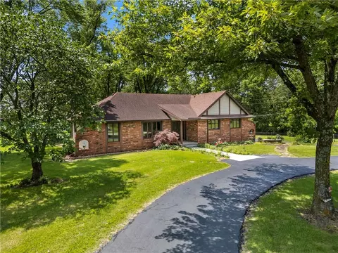 Exterior - 15096 E Quail Rd, Nevada, MO 64772 photo 5 of 11