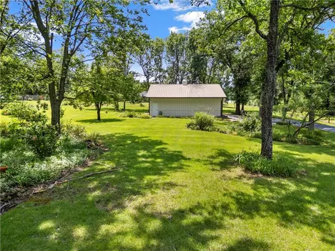 Exterior - 15096 E Quail Rd, Nevada, MO 64772 photo 11 of 11