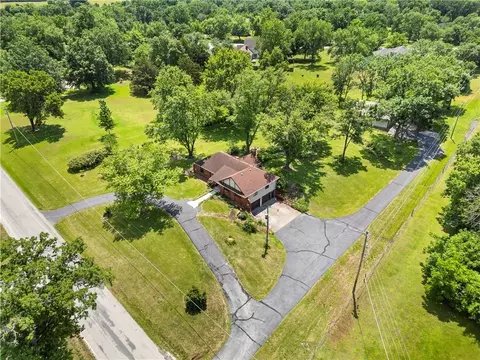 View/Area - 15096 E Quail Rd, Nevada, MO 64772 photo 1 of 7