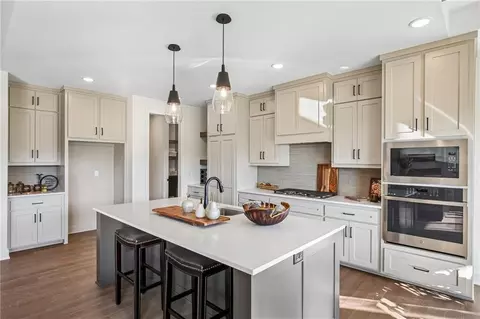 Kitchen - 30304 E 138th St, Lees Summit, MO 64086 photo 1 of 5