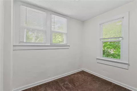 Bedroom - 522 S Cedar Ave, Independence, MO 64053 photo 3 of 6