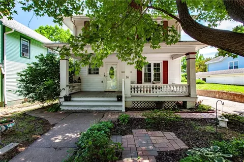 511 N 25 St, Saint Joseph, MO 64501