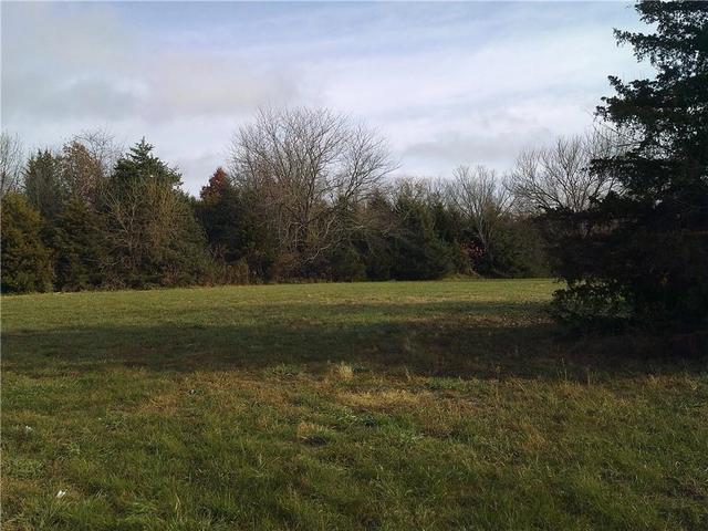 206 E Sundance Dr, Paola, KS 66071