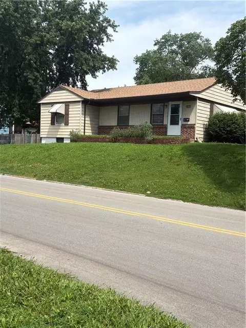 1808 N 30th St, Kansas City, KS 66104