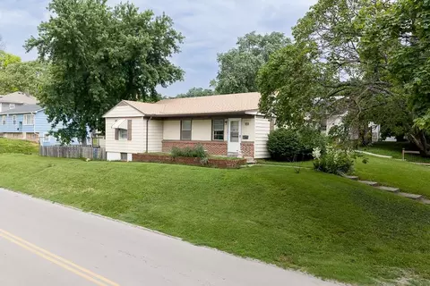 1808 N 30th St, Kansas City, KS 66104