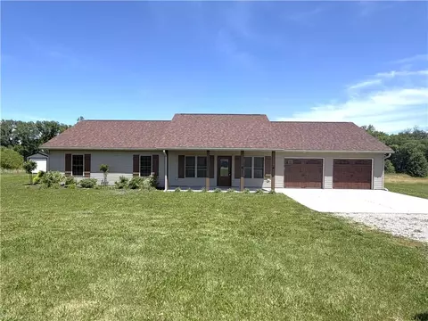 11915 Liv 2355, Chillicothe, MO 64601