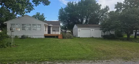 2629 S Shore Dr, Vassar, KS 66543