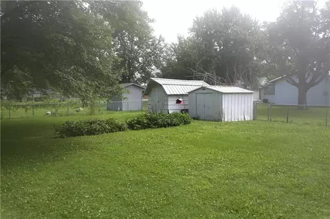 Exterior - 314 N 2nd St, Jasper, MO 64755 photo 7 of 7