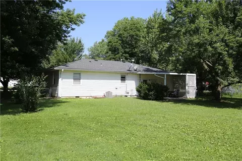 Exterior - 314 N 2nd St, Jasper, MO 64755 photo 2 of 7