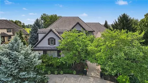 13820 Horton Dr, Overland Park, KS 66223