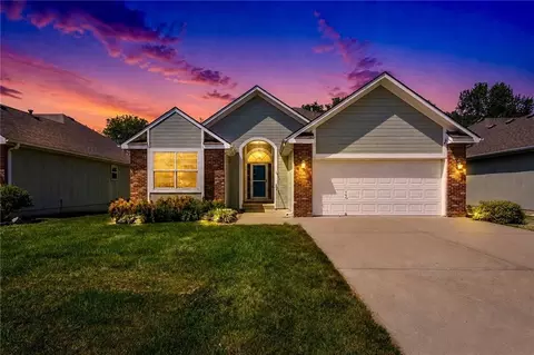 4514 NE 73rd St, Kansas City, MO 64119