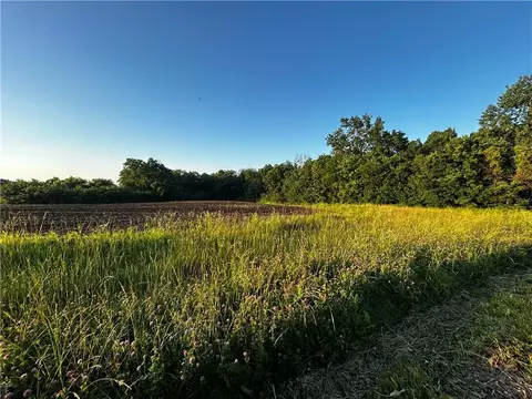 Undisclosed, Centerview, MO 64019