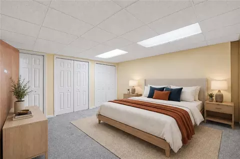Bedroom - 212 E Hansen Ct, Independence, MO 64055 photo 8 of 9