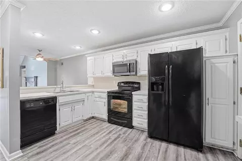 Kitchen - 212 E Hansen Ct, Independence, MO 64055 photo 2 of 3