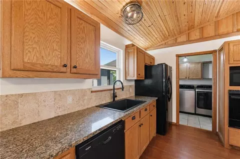 Kitchen - 3349 Mud Springs Rd, Anderson, MO 64831 photo 1 of 3