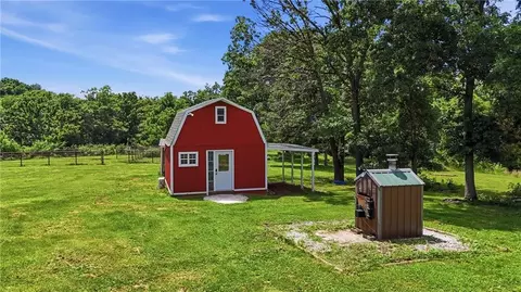 Exterior - 3349 Mud Springs Rd, Anderson, MO 64831 photo 7 of 12
