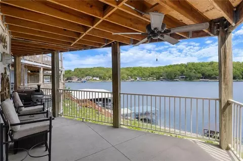 244 Bluff Blvd, Camdenton, MO 65020