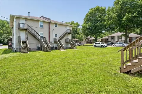 Exterior - 9201 E 54th St, Raytown, MO 64133 photo 3 of 3