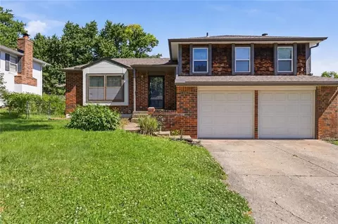 19808 E 17th Street Ct, Independence, MO 64056