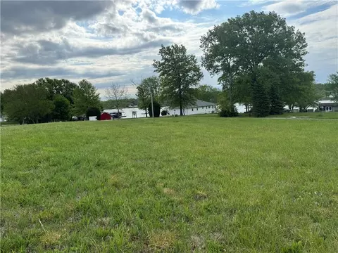 lot1577 Lake Viking Ter, Altamont, MO 64620