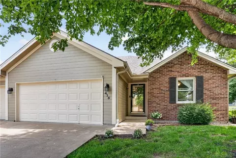 415 NE 101st St, Kansas City, MO 64155