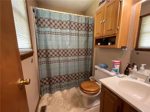Bath - 1103 E 2nd Ter, Cameron, MO 64429 photo 2 of 2