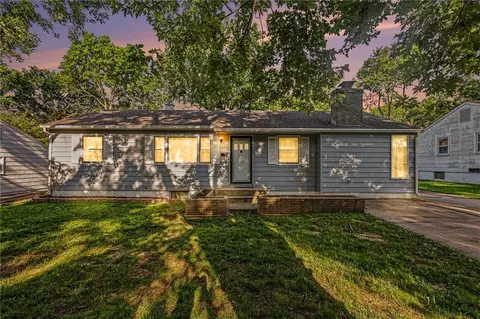 3518 S Liberty St, Independence, MO 64055