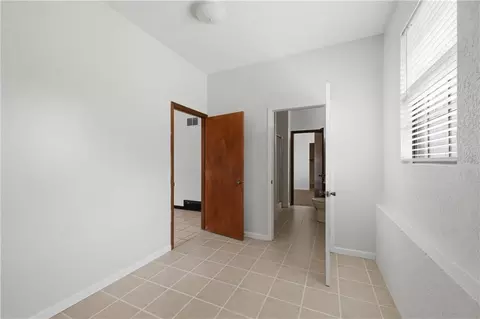 Bedroom - 1712 S Hands St, Independence, MO 64055 photo 8 of 8