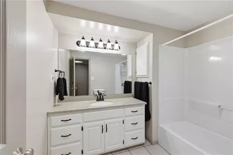 Bath - 1712 S Hands St, Independence, MO 64055 photo 3 of 6