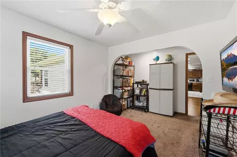 Bedroom - 1712 S Hands St, Independence, MO 64055 photo 4 of 8
