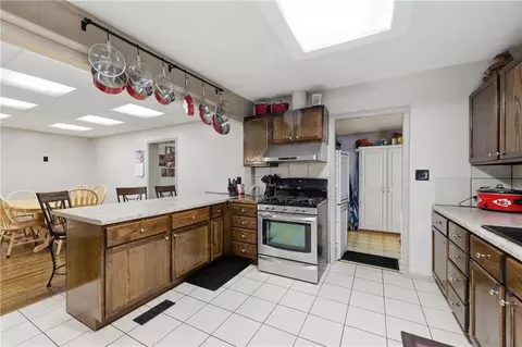Kitchen - 1712 S Hands St, Independence, MO 64055 photo 3 of 3