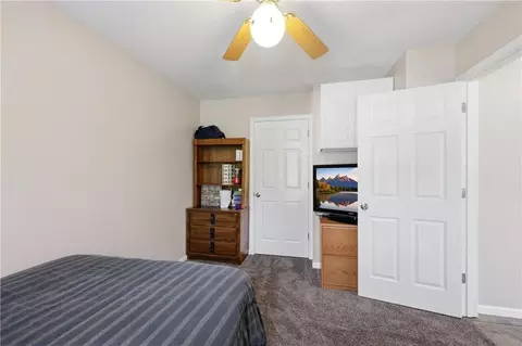Bedroom - 1712 S Hands St, Independence, MO 64055 photo 7 of 8