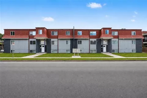 3240 Harrison St, Kansas City, MO 64109