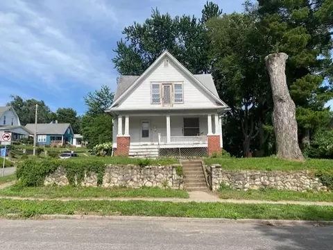 1501 S 33rd St #A, Saint Joseph, MO 64507