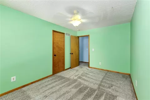 Bedroom - 644 SE Jonathon Ave, Lees Summit, MO 64063 photo 9 of 9
