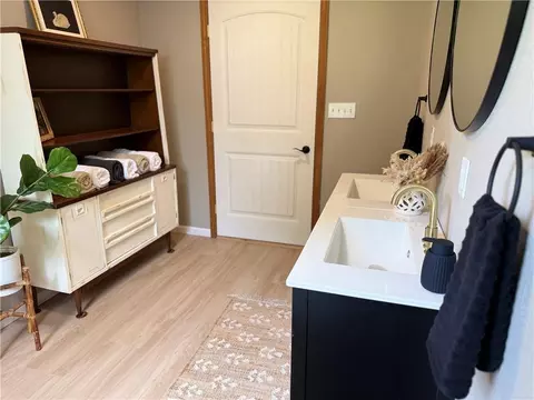 Bath - 526 S West St, Nevada, MO 64772 photo 2 of 3