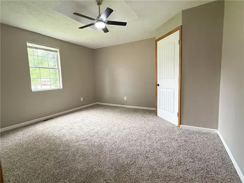 Bedroom - 526 S West St, Nevada, MO 64772 photo 2 of 5