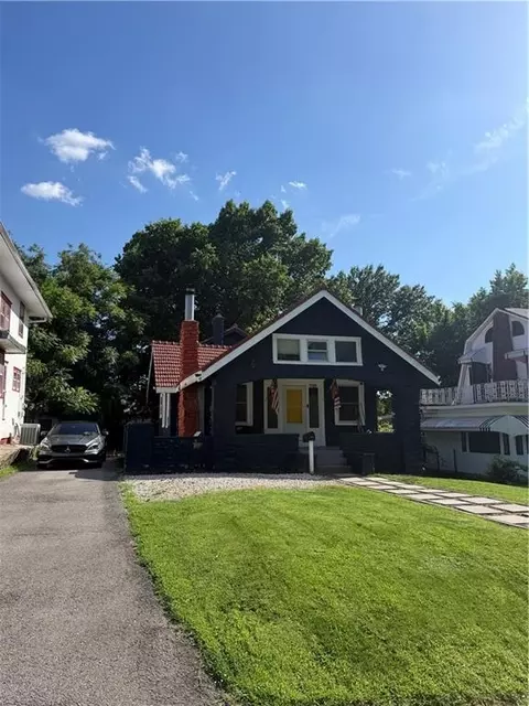 1105 Laurel Ave, Kansas City, KS 66104