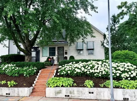 4200 Clark Ave, Kansas City, MO 64111