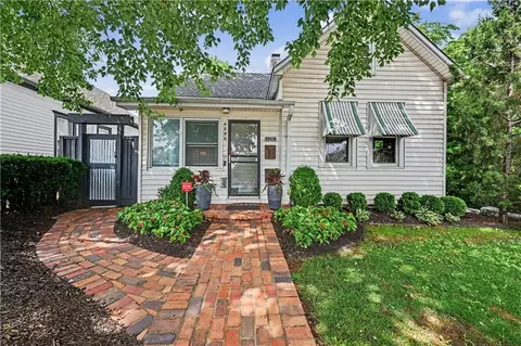 4200 Clark Ave, Kansas City, MO 64111