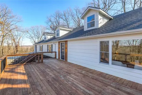 8721 S Hardsaw Road Rd, Oak Grove, MO 64075
